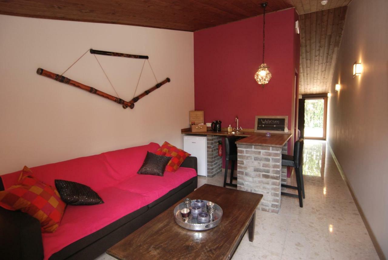Poppel Het Schalks Genot B&B 외부 사진